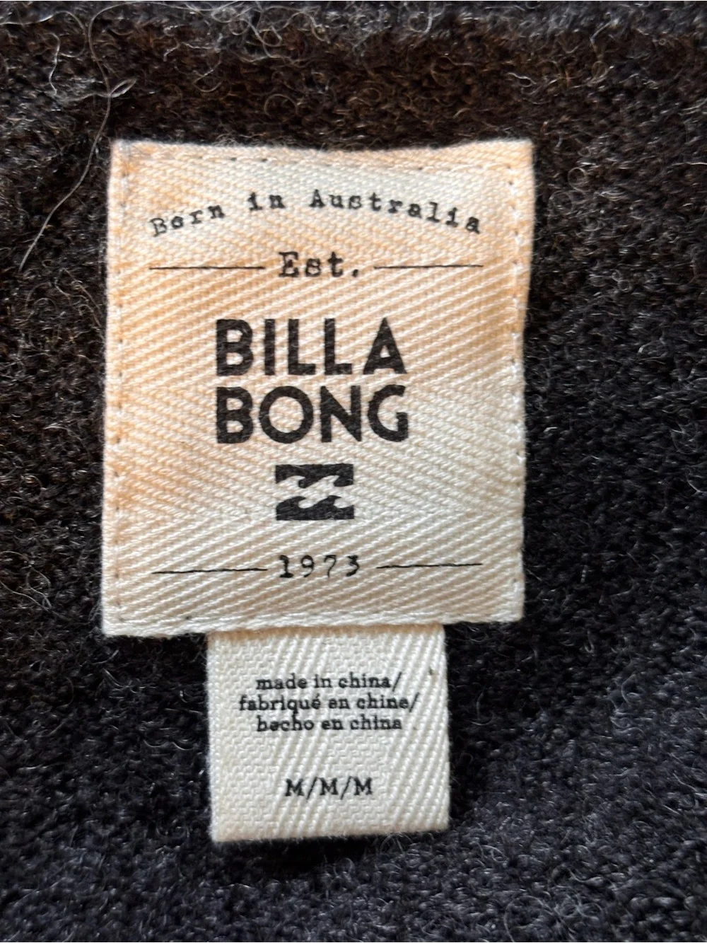 🌸 Billabong Dark Gray Crewneck Cut-out Boxy Cut Long Sleeve Sweater Size M